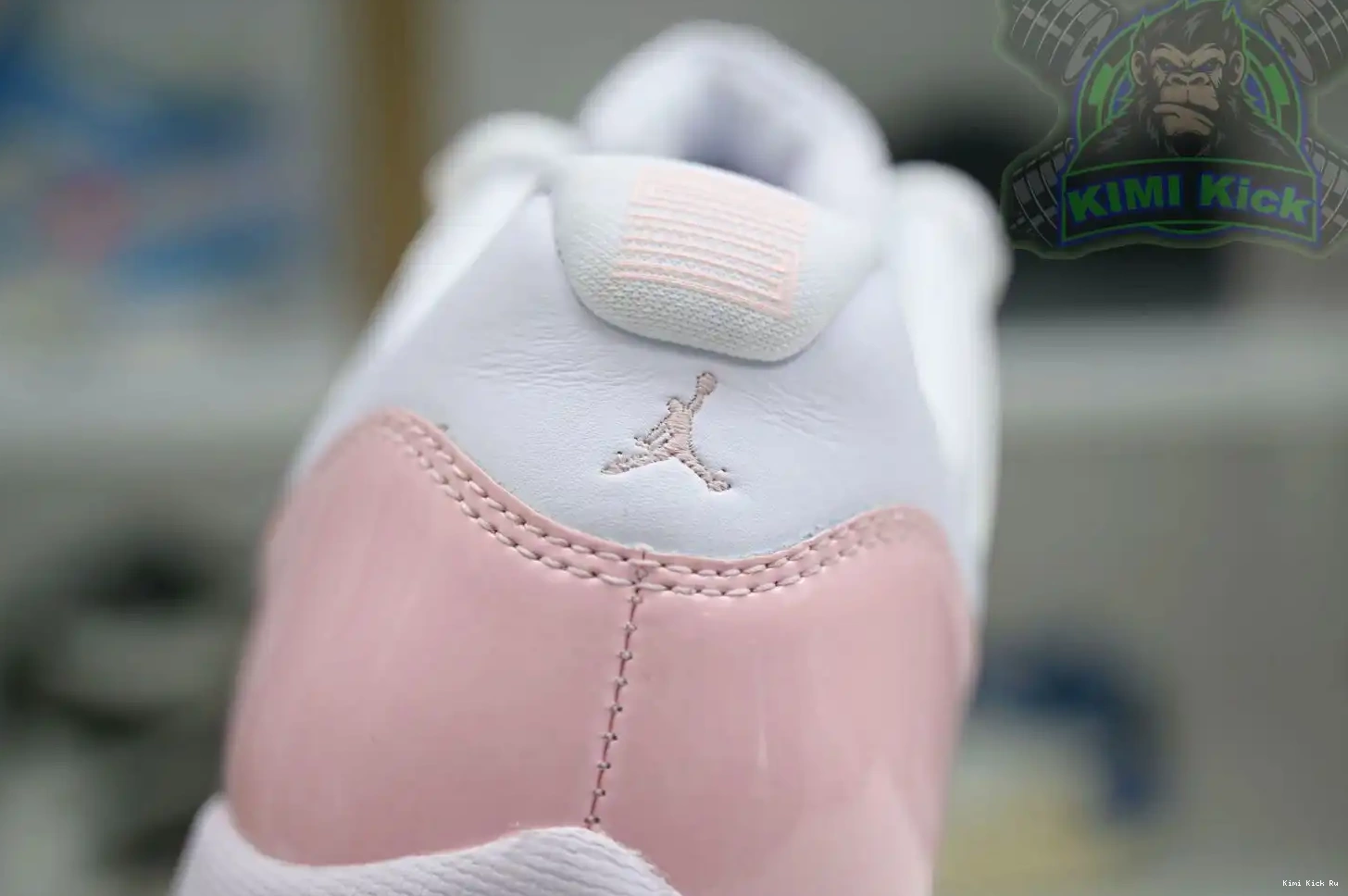 11 Low Jordan WMNS Air Kimikick Jordan 0429